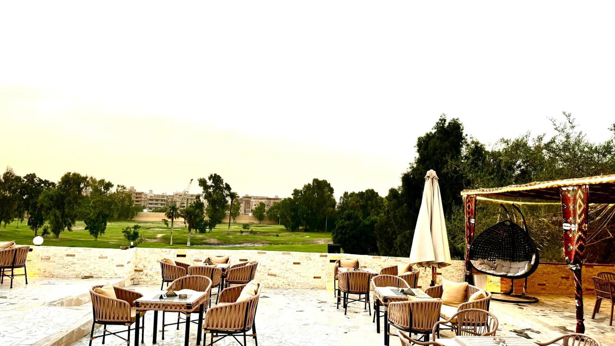 Golf Pyramids View Hotel Kafret el-Gabal Buitenkant foto
