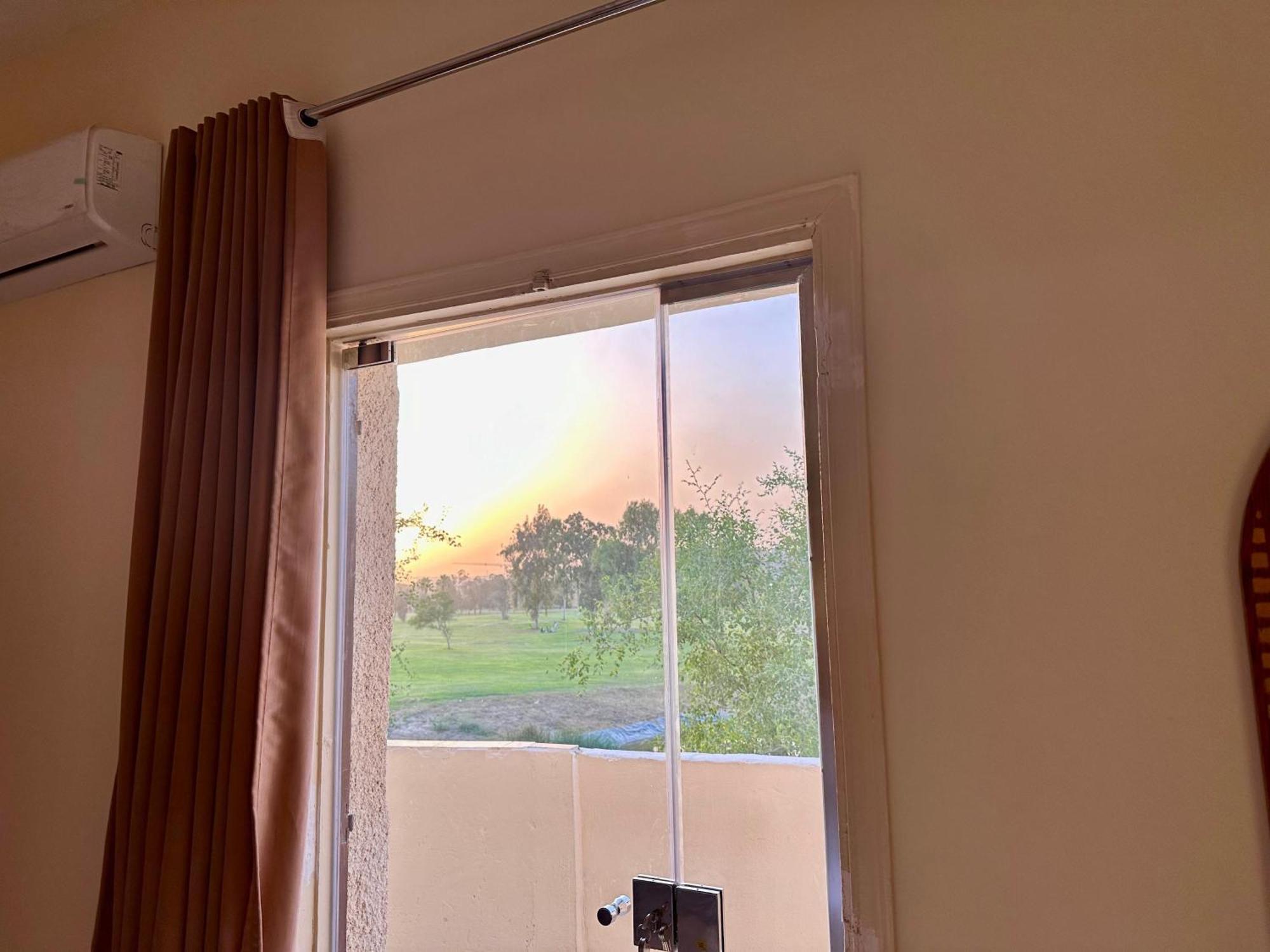 Golf Pyramids View Hotel Kafret el-Gabal Buitenkant foto