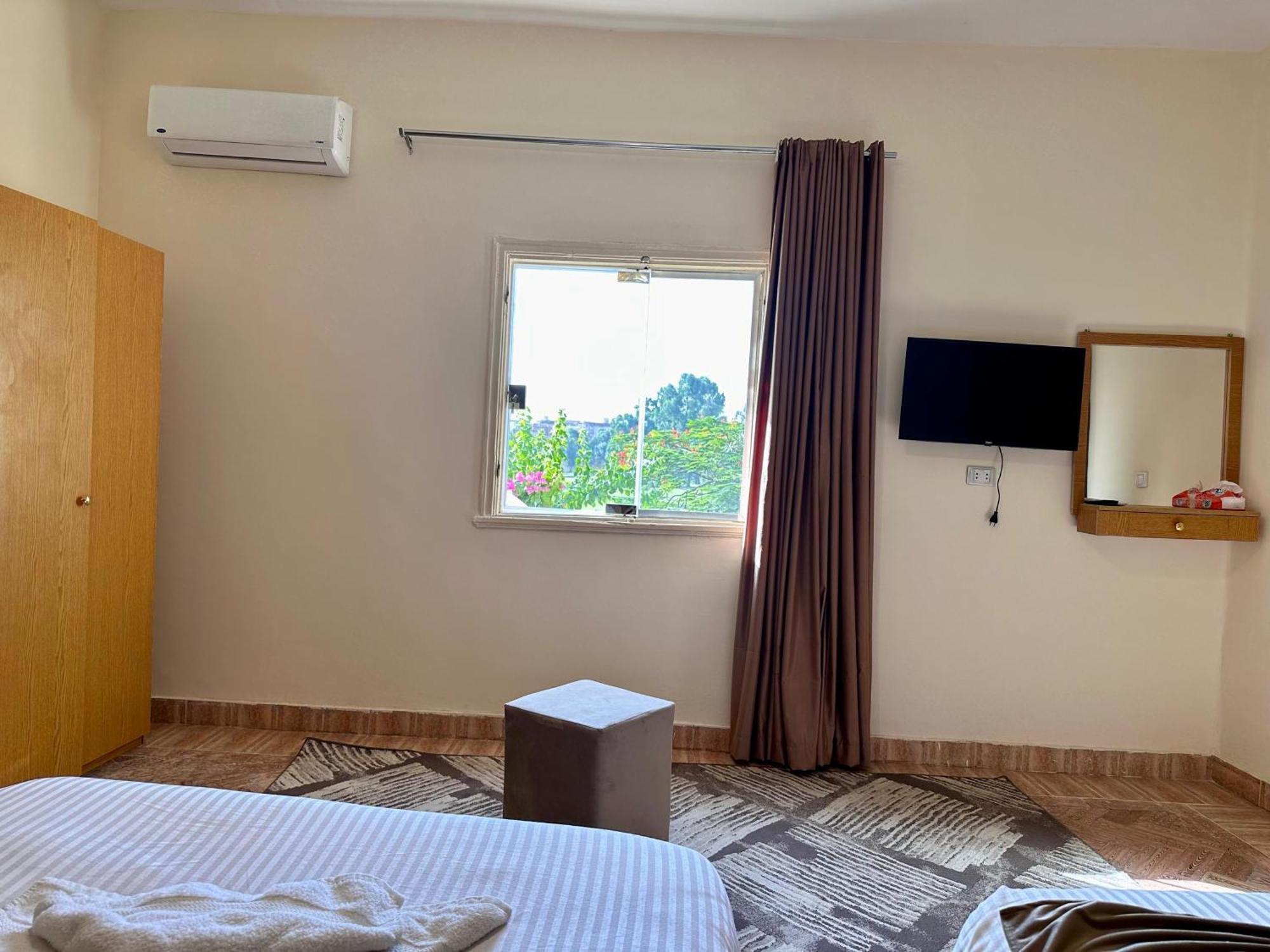 Golf Pyramids View Hotel Kafret el-Gabal Buitenkant foto